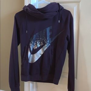 Nike sweatshirt